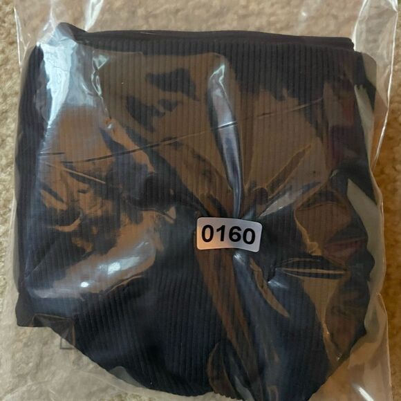 BECCA by Rebecca Virtue Fine Line Rib American Fit Bottoms Size L NWOT - Picture 10 of 10